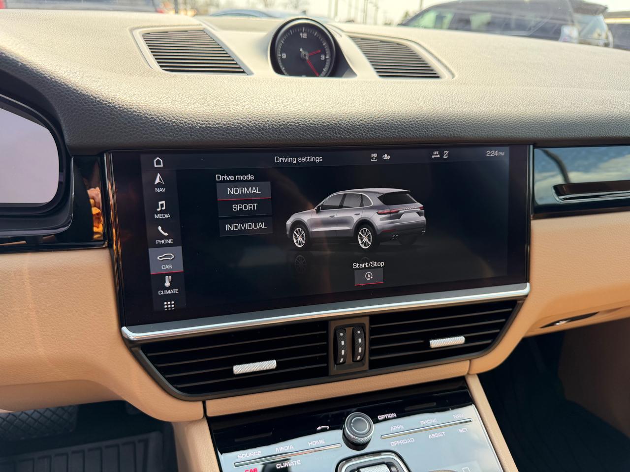 Porsche Cayenne AWD 2020