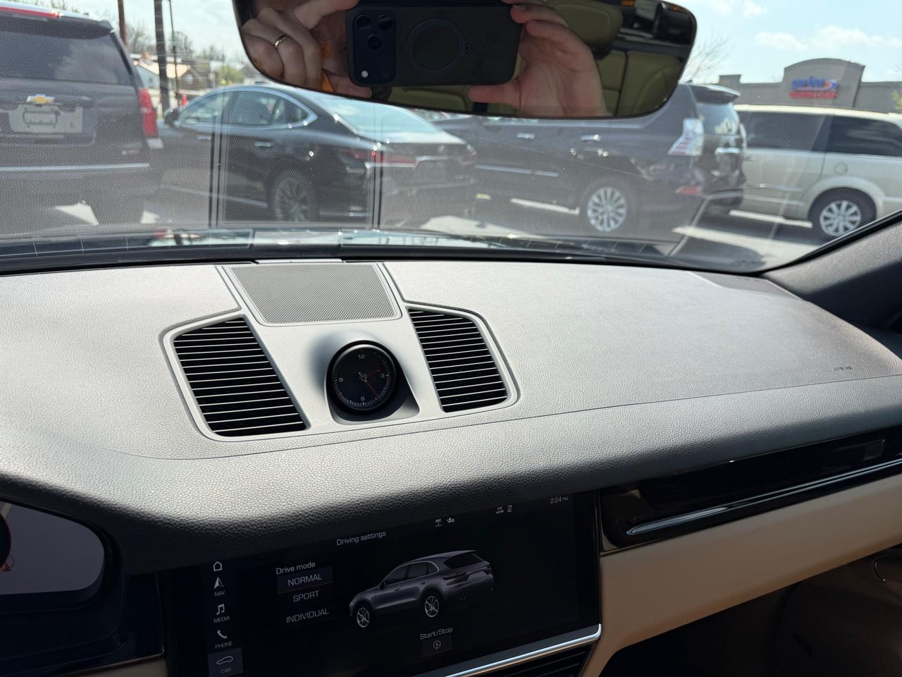 Porsche Cayenne AWD 2020