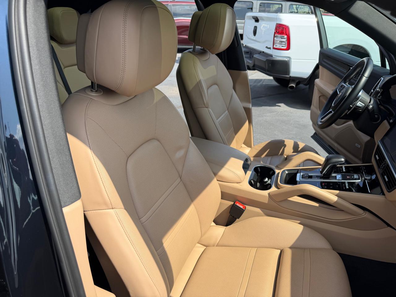 Porsche Cayenne AWD 2020