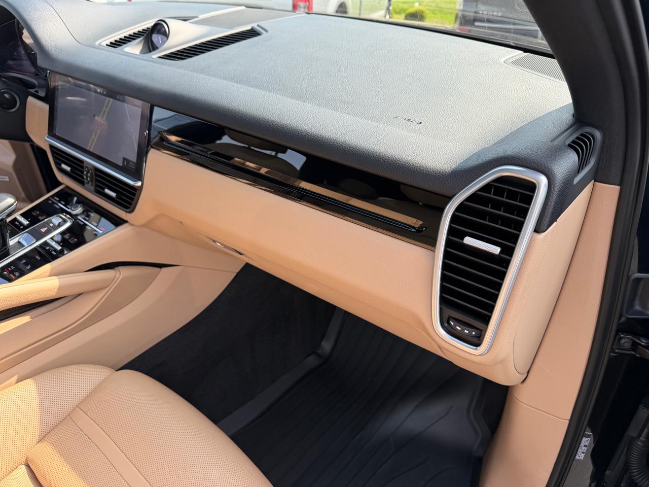 Porsche Cayenne AWD 2020