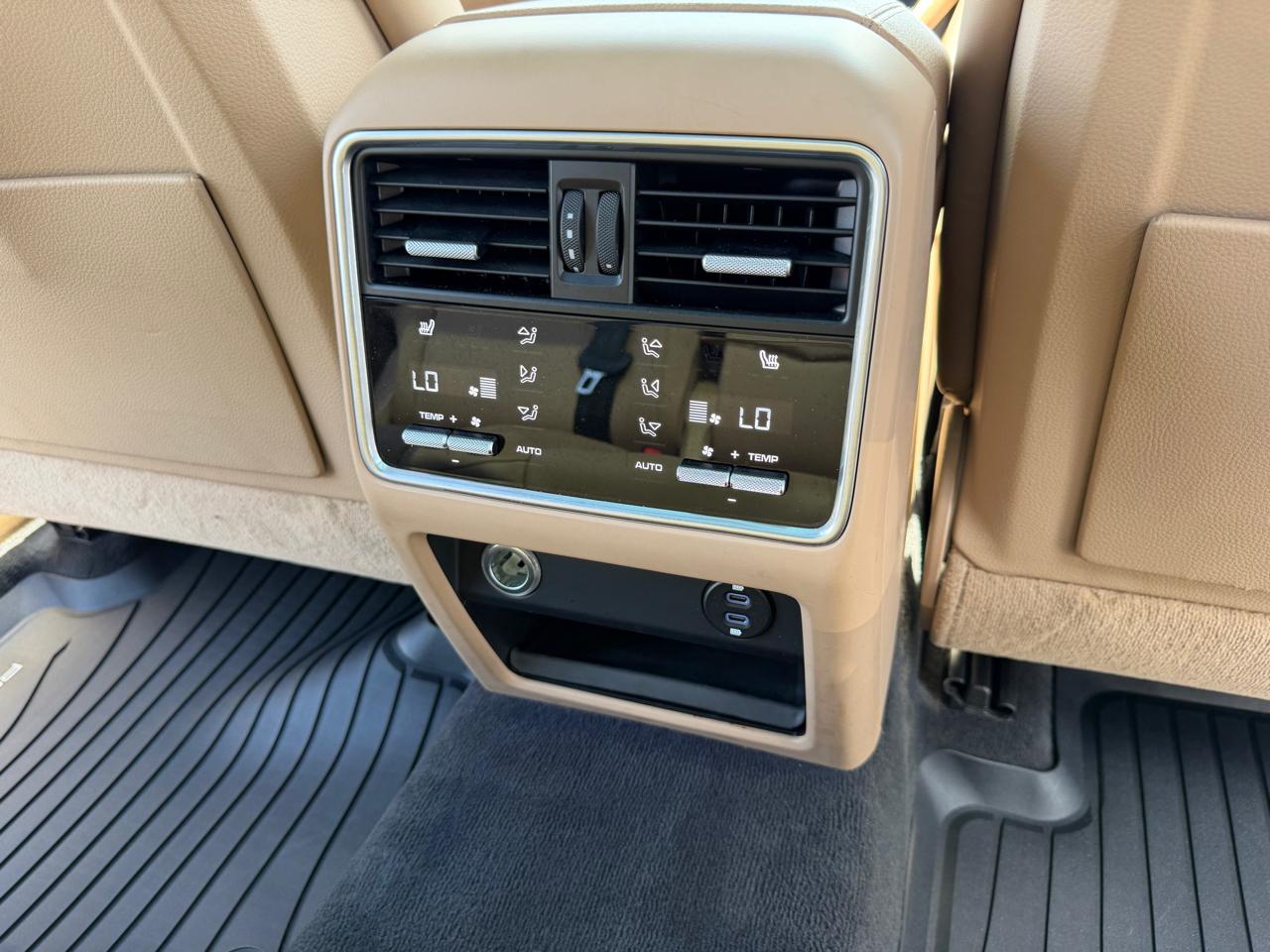 Porsche Cayenne AWD 2020