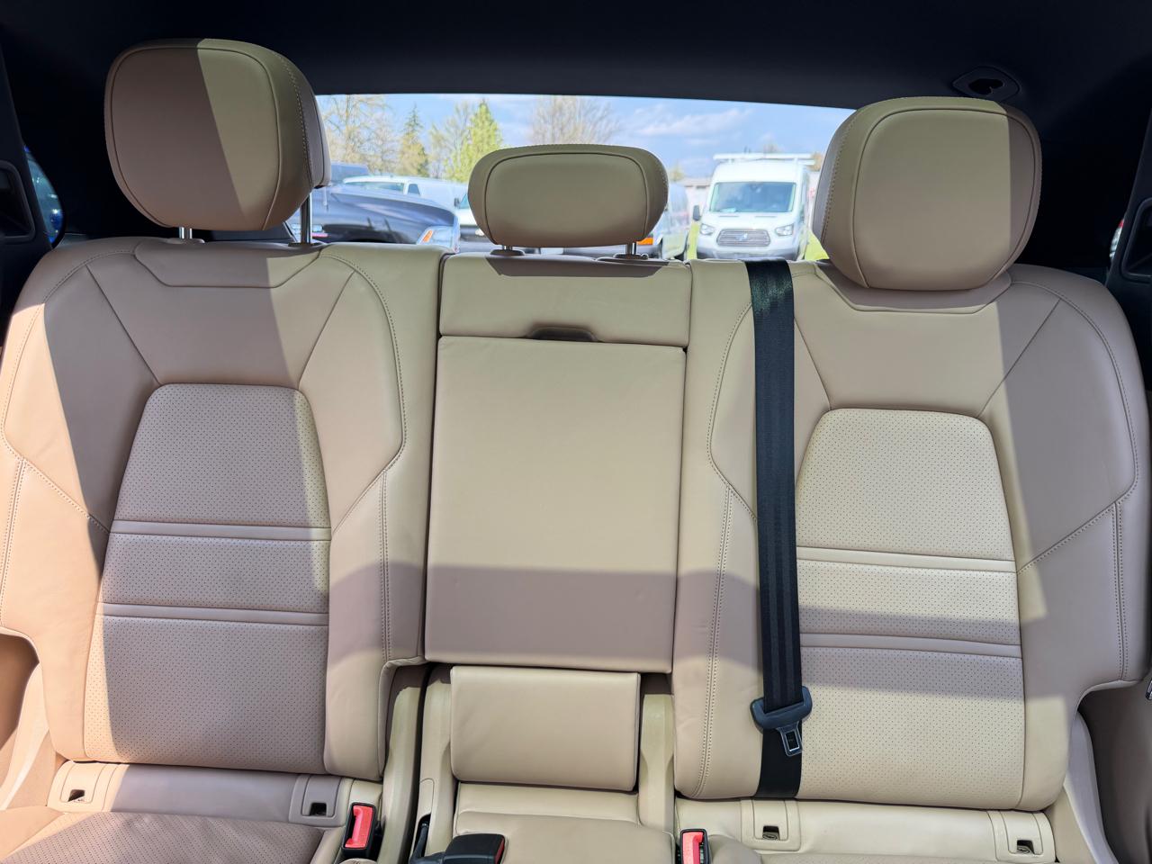 Porsche Cayenne AWD 2020