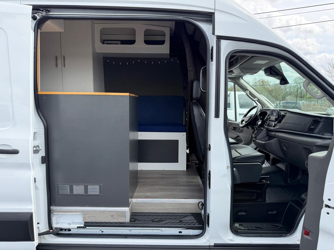 Ford Transit Cargo Van T-250 148" EL Hi Rf 9070 GVWR RWD 2020