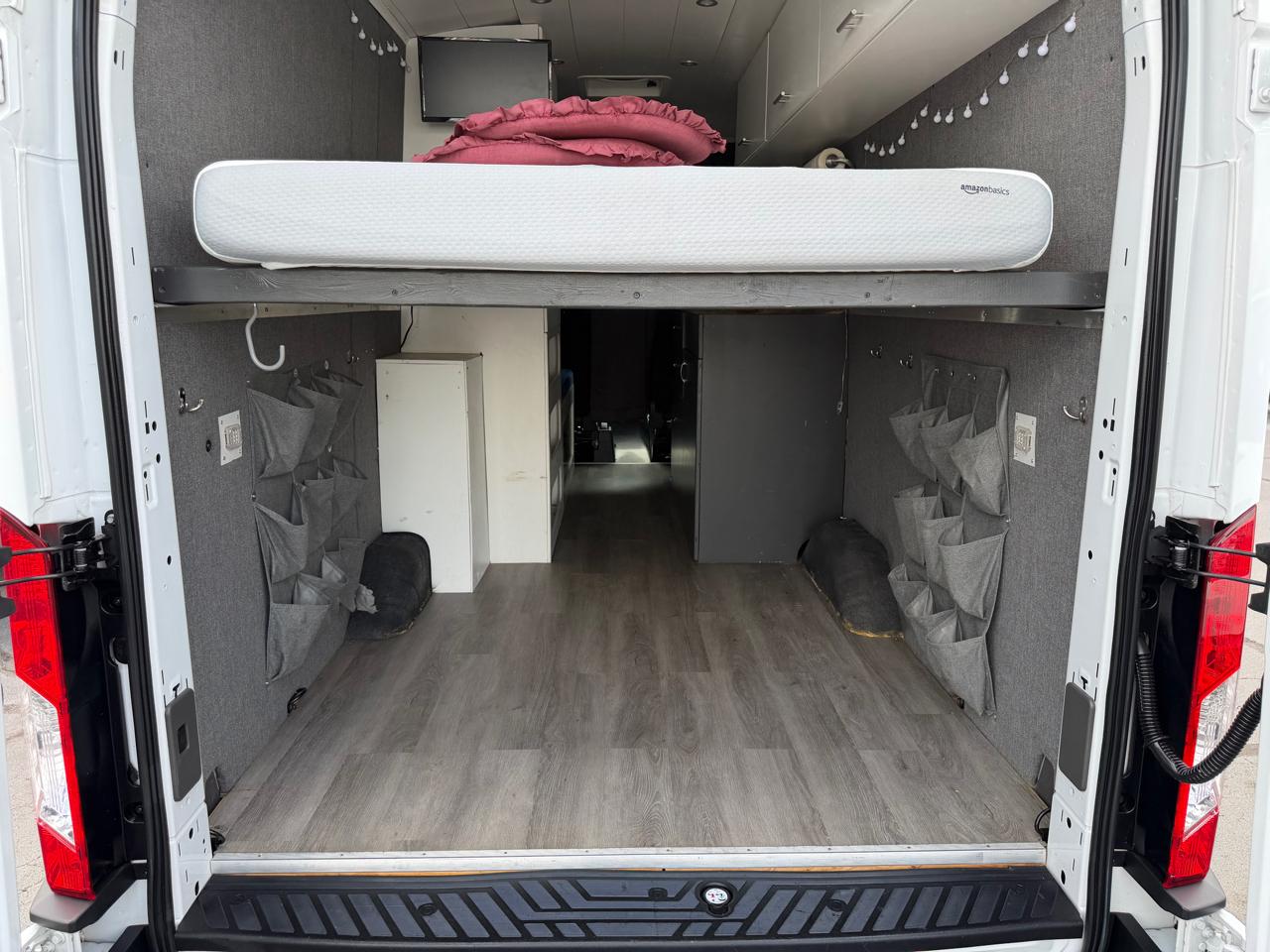 Ford Transit Cargo Van T-250 148" EL Hi Rf 9070 GVWR RWD 2020