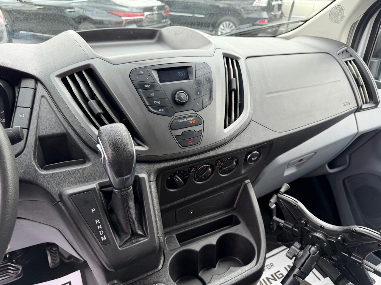 Ford Transit Van T-250 130" Med Rf 9000 GVWR Sliding RH Dr 2019