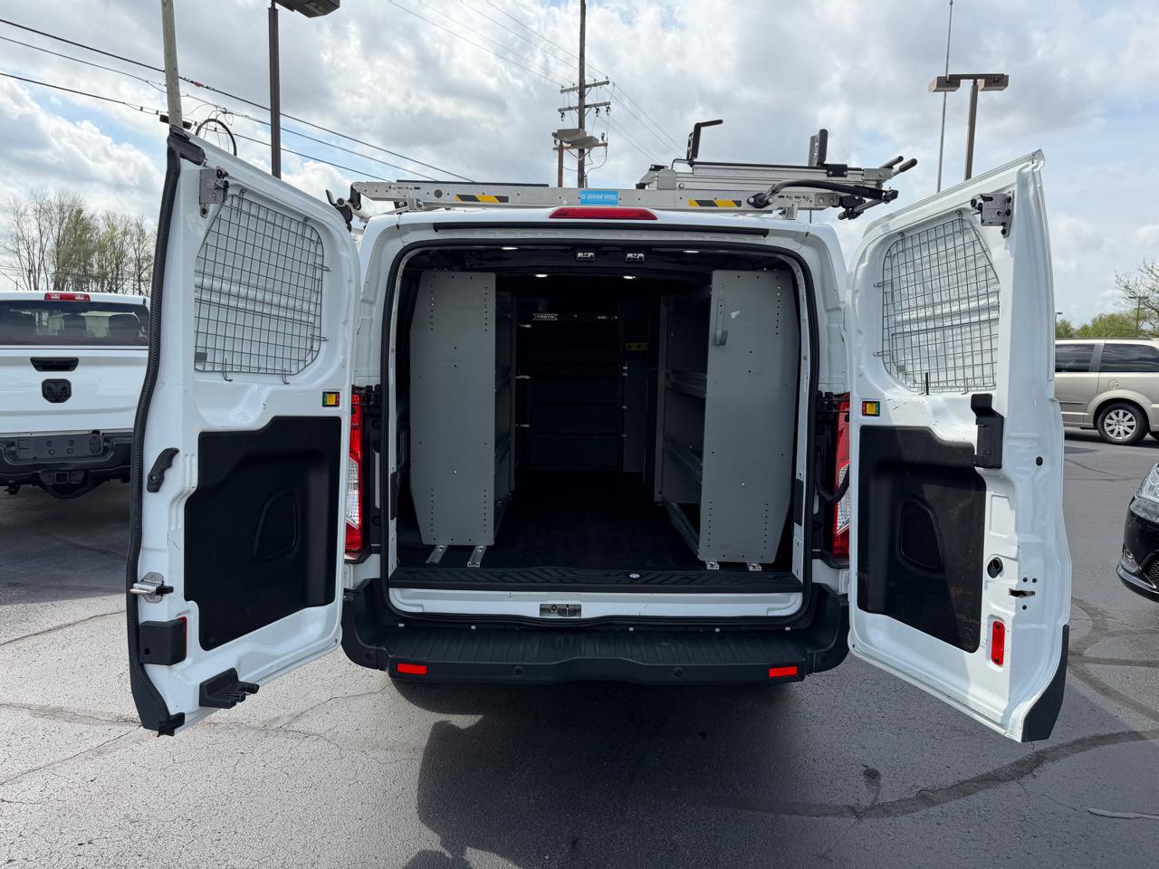 Ford Transit Van T-350 148" Low Rf 9500 GVWR Sliding RH Dr 2018