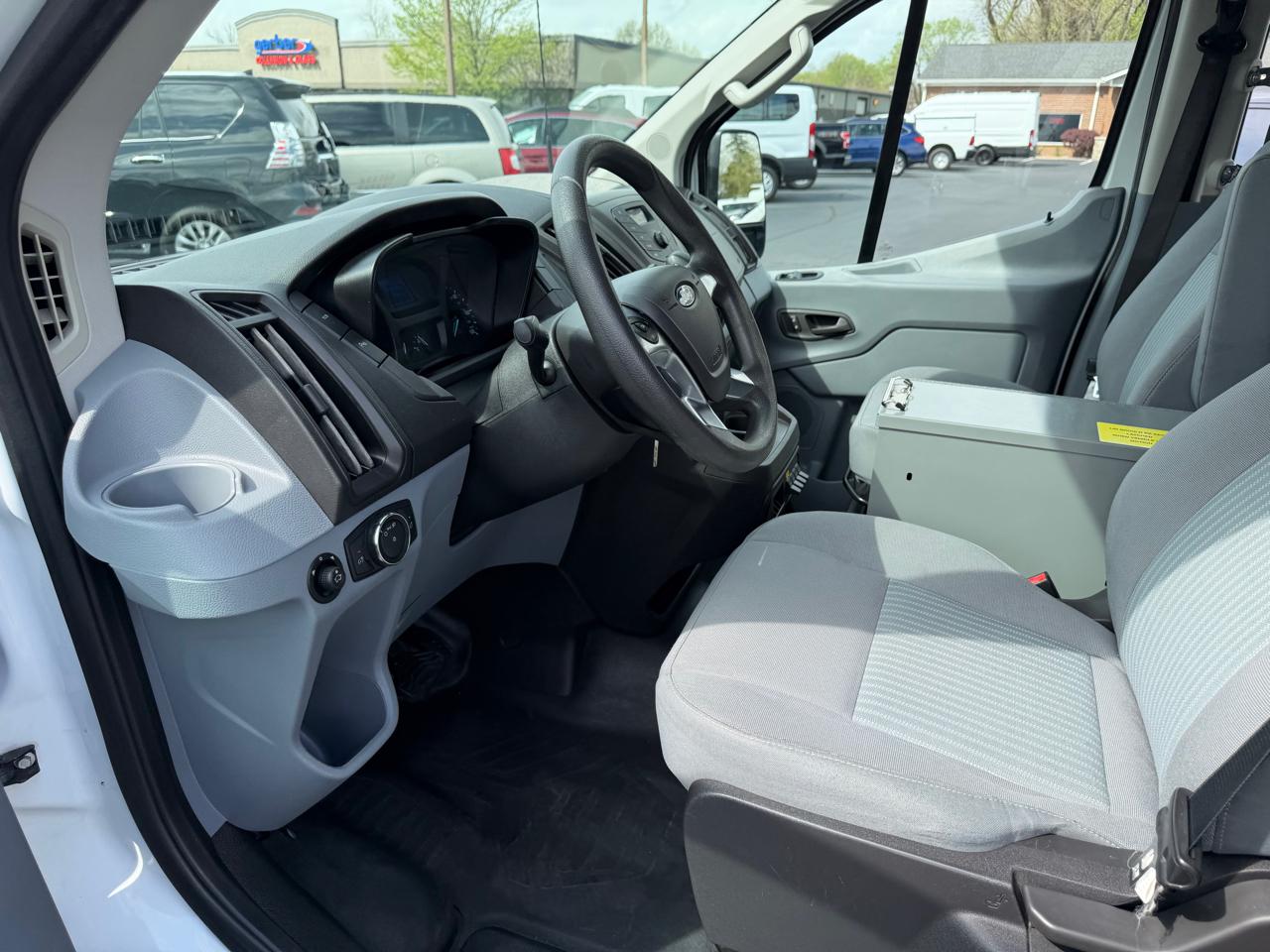 Ford Transit Van T-350 148" Low Rf 9500 GVWR Sliding RH Dr 2018