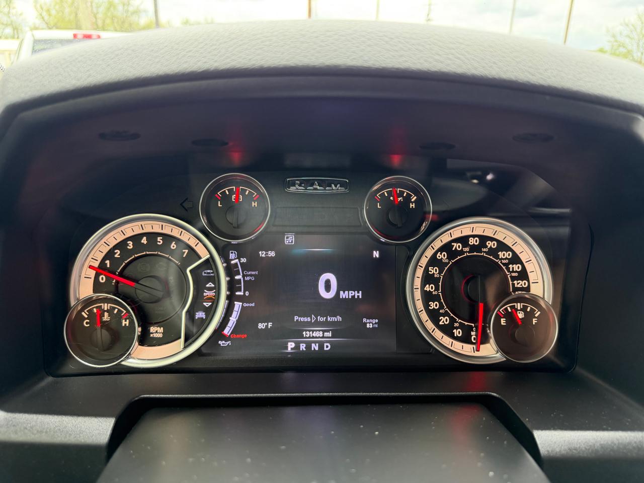 RAM 1500 Big Horn 4x4 Crew Cab 5'7" Box 2017