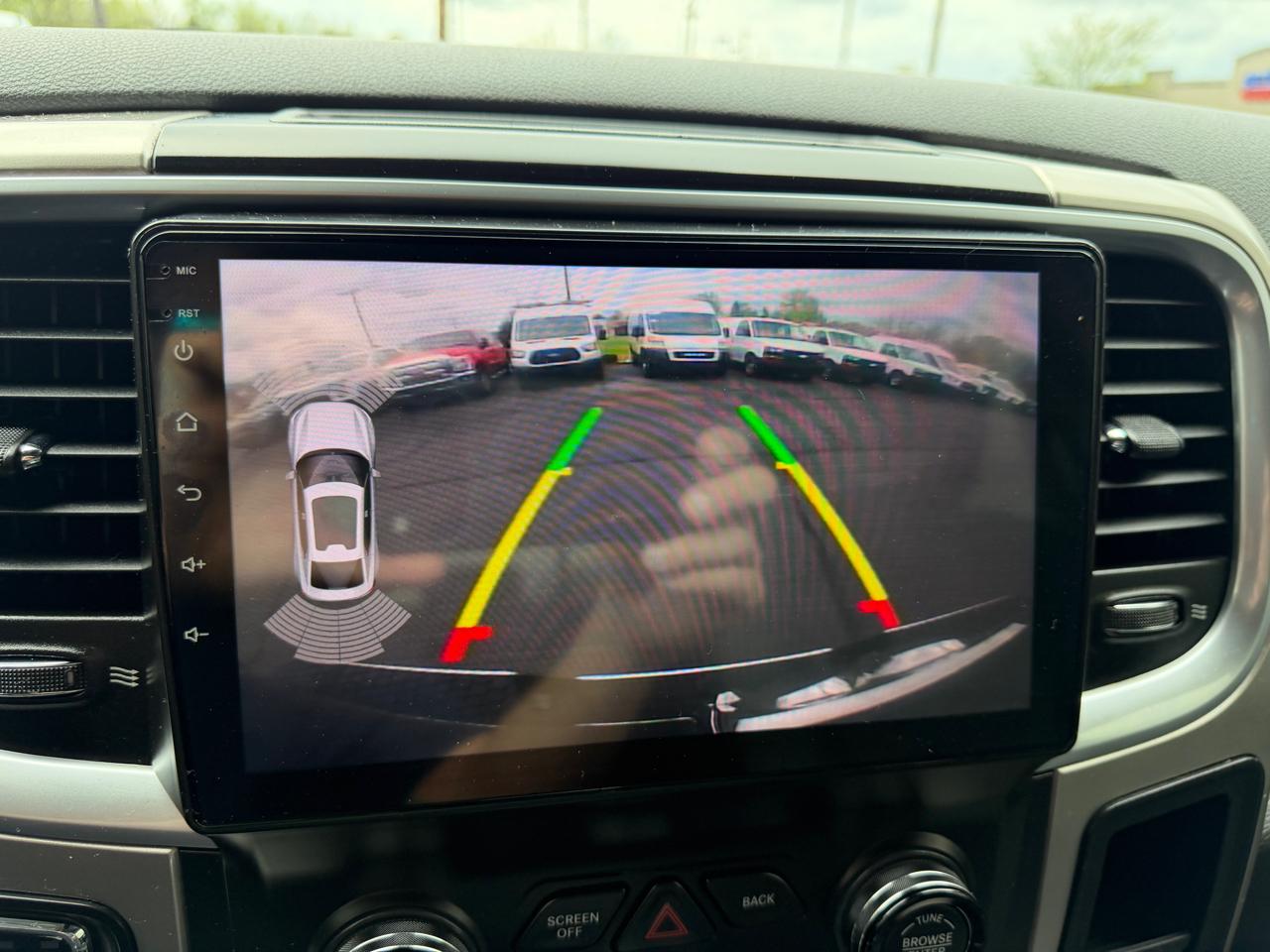 RAM 1500 Big Horn 4x4 Crew Cab 5'7" Box 2017