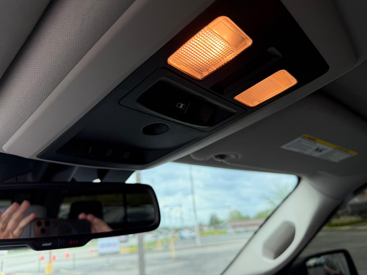 RAM 1500 Big Horn 4x4 Crew Cab 5'7" Box 2017