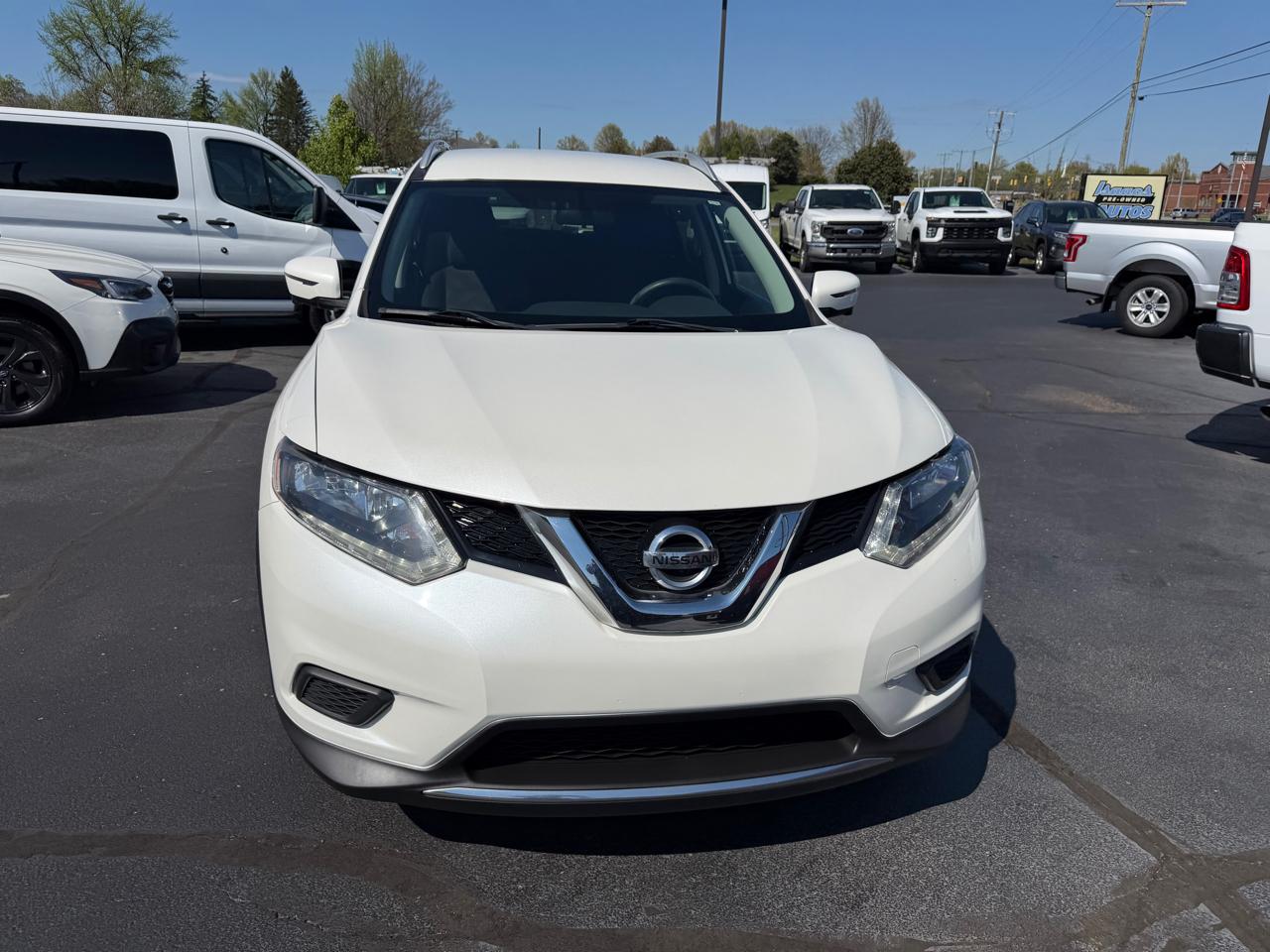 Nissan Rogue AWD 4dr SV 2016