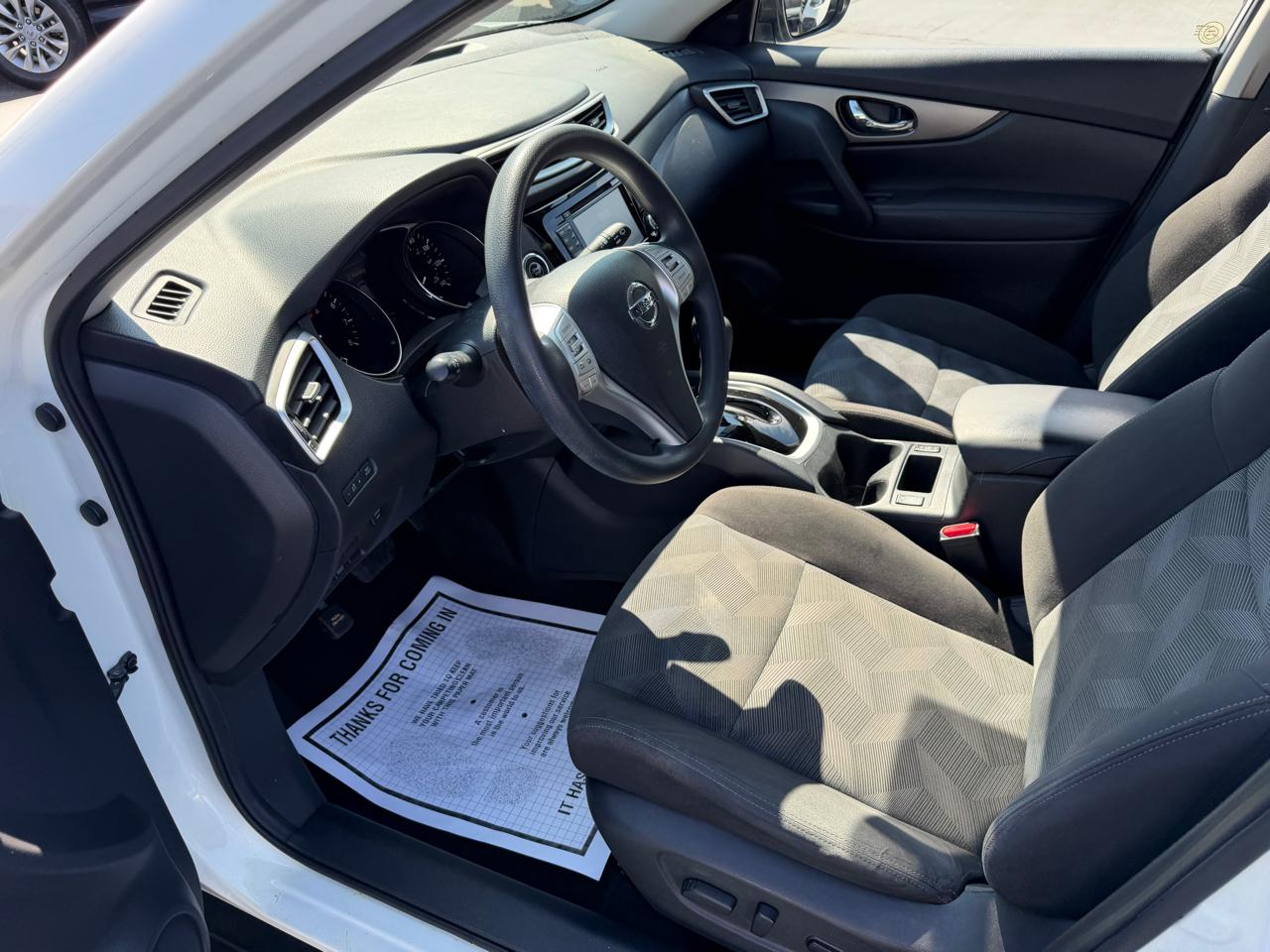 Nissan Rogue AWD 4dr SV 2016