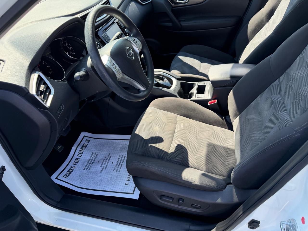 Nissan Rogue AWD 4dr SV 2016