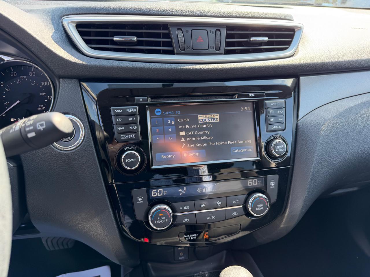 Nissan Rogue AWD 4dr SV 2016