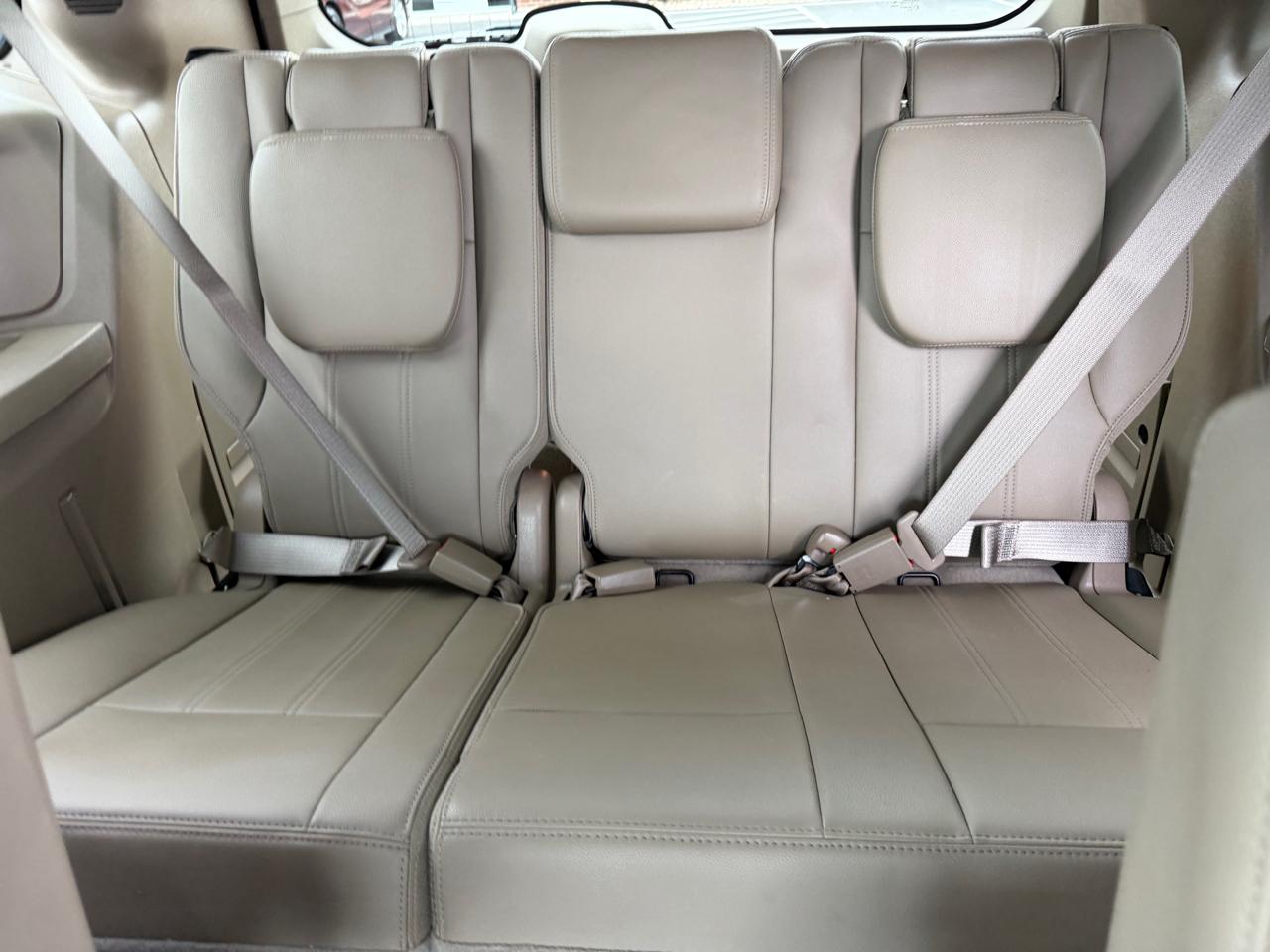 Chrysler Town & Country 4dr Wgn Touring 2016