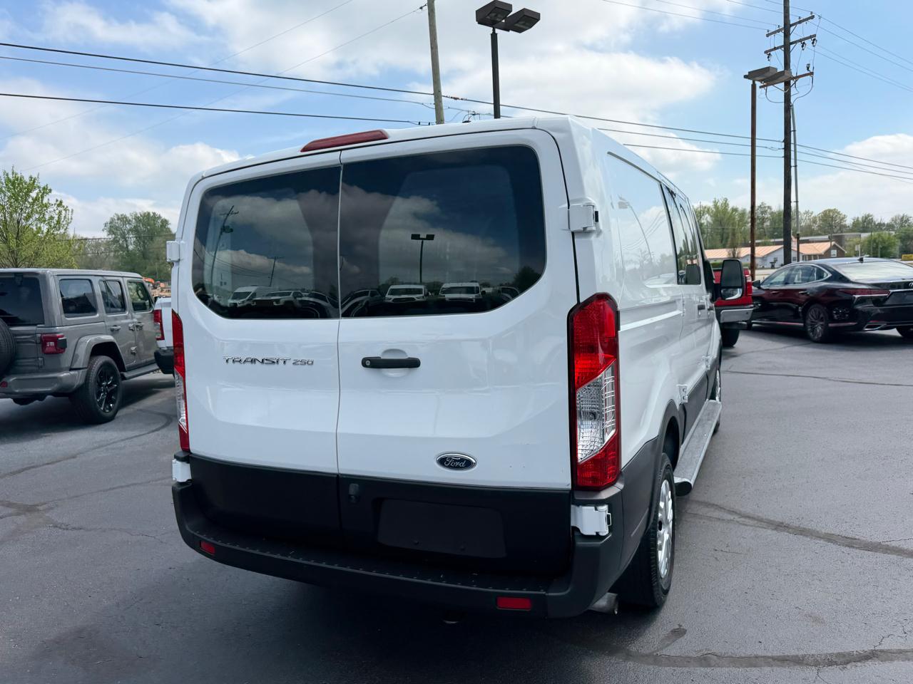 Ford Transit Cargo Van T-250 130" Low Rf 9070 GVWR RWD 2020