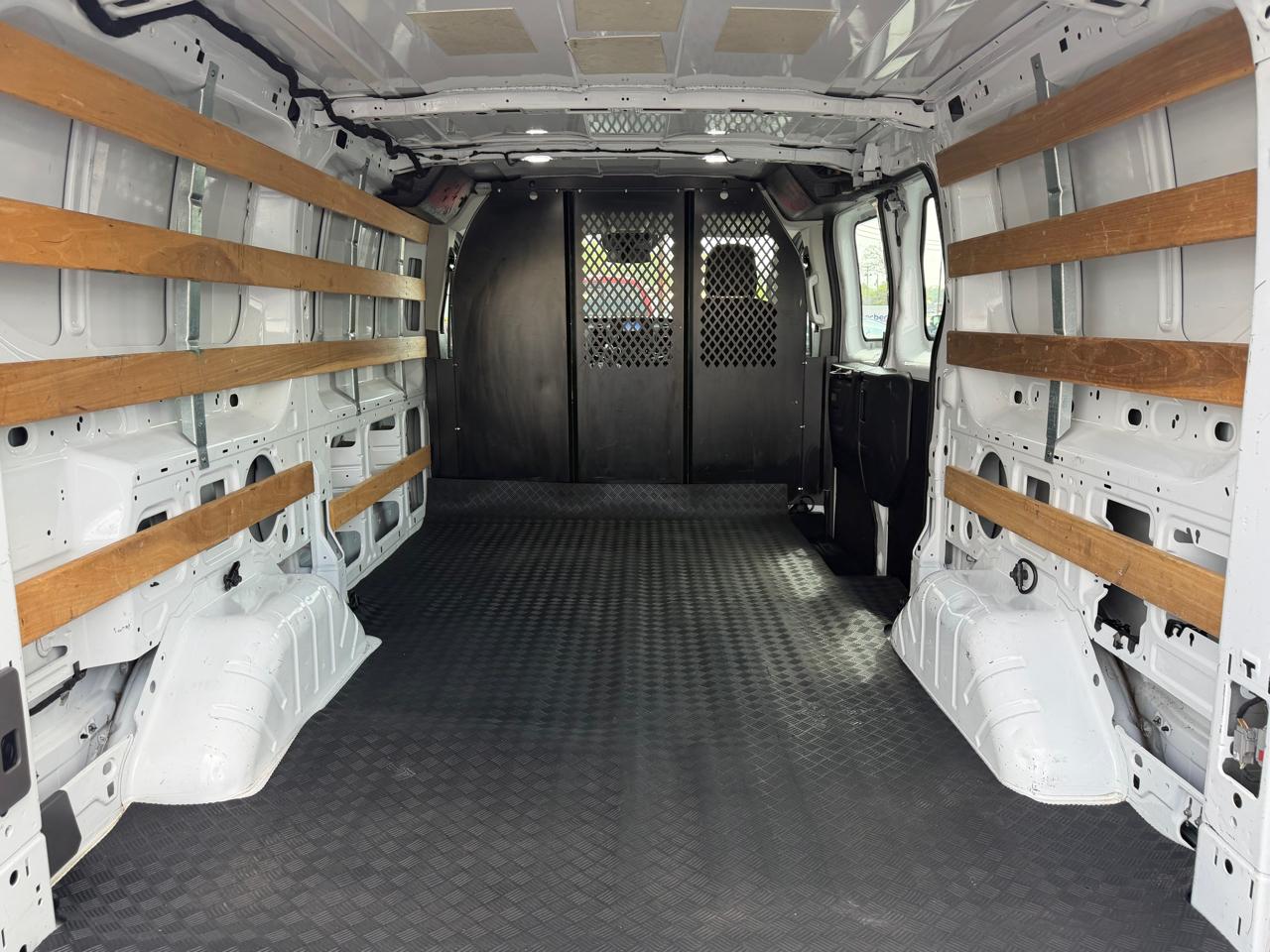 Ford Transit Cargo Van T-250 130" Low Rf 9070 GVWR RWD 2020