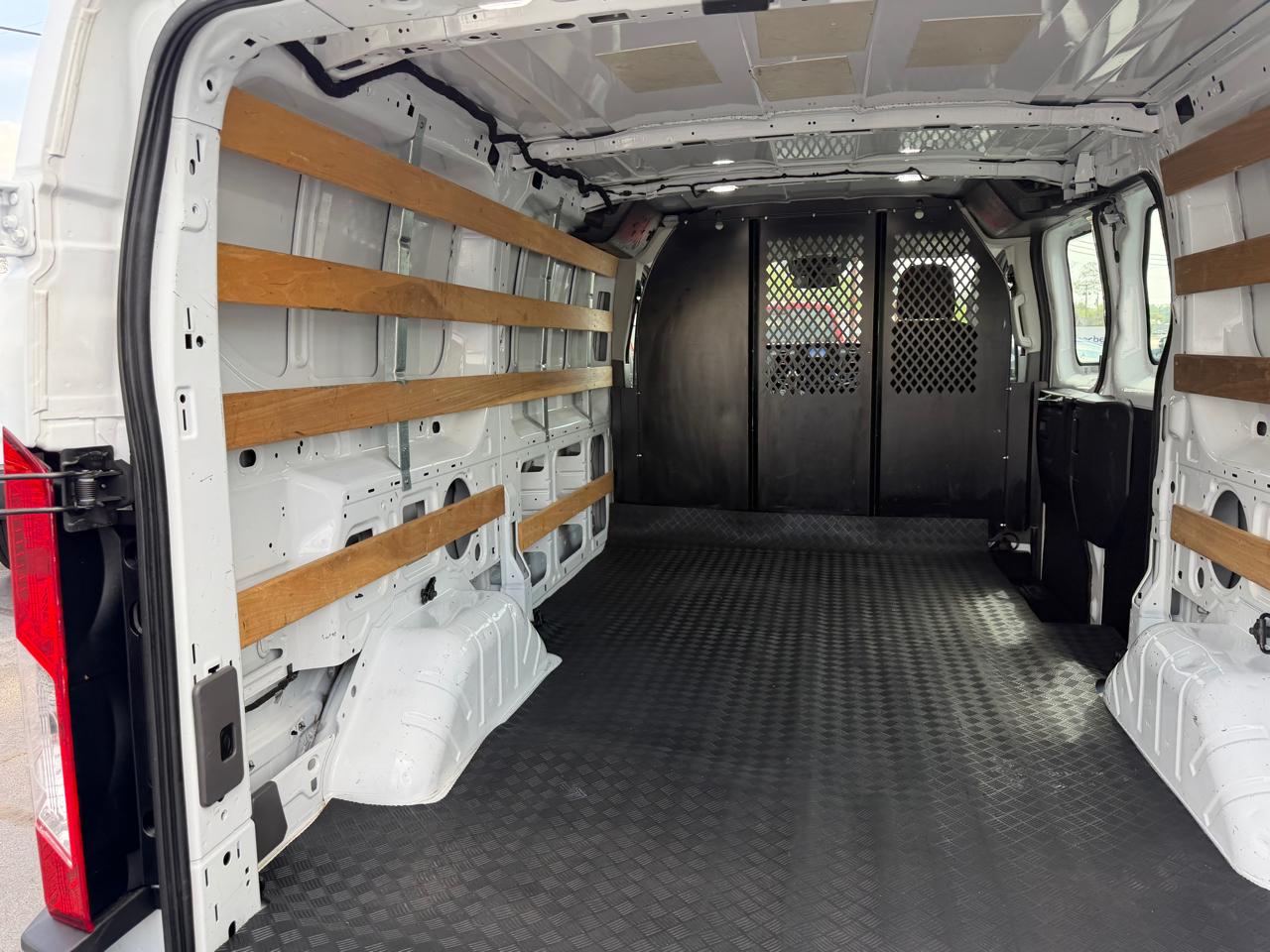 Ford Transit Cargo Van T-250 130" Low Rf 9070 GVWR RWD 2020