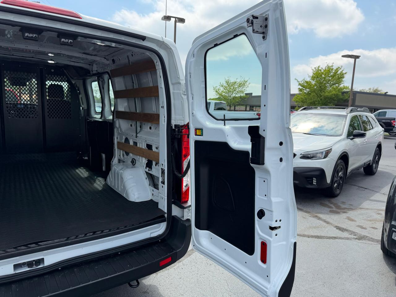 Ford Transit Cargo Van T-250 130" Low Rf 9070 GVWR RWD 2020