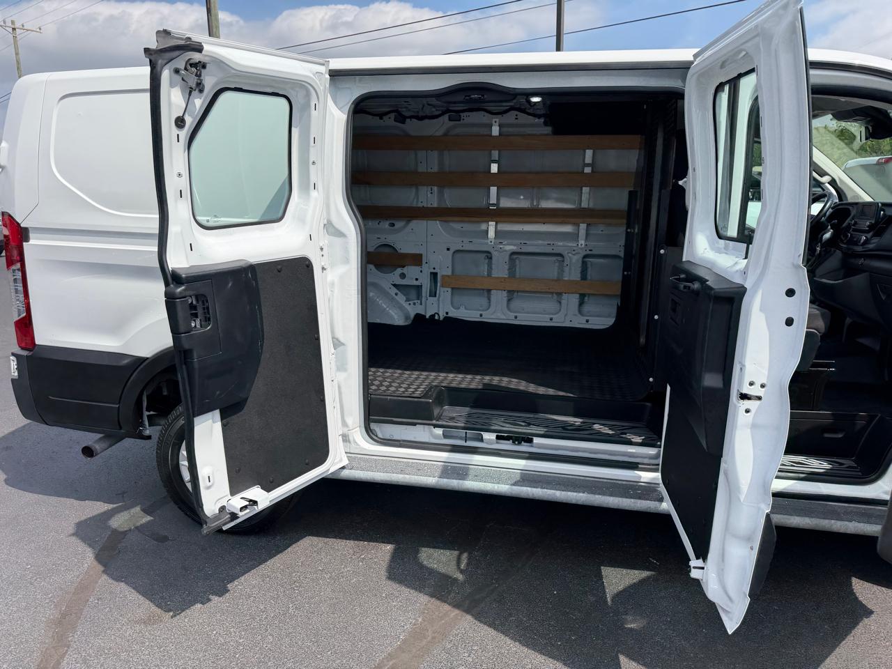 Ford Transit Cargo Van T-250 130" Low Rf 9070 GVWR RWD 2020