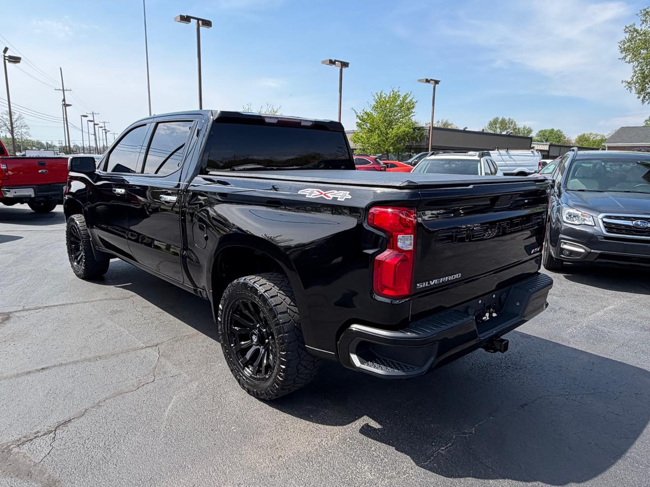 Chevrolet Silverado 1500 4WD Crew Cab 147" RST 2019