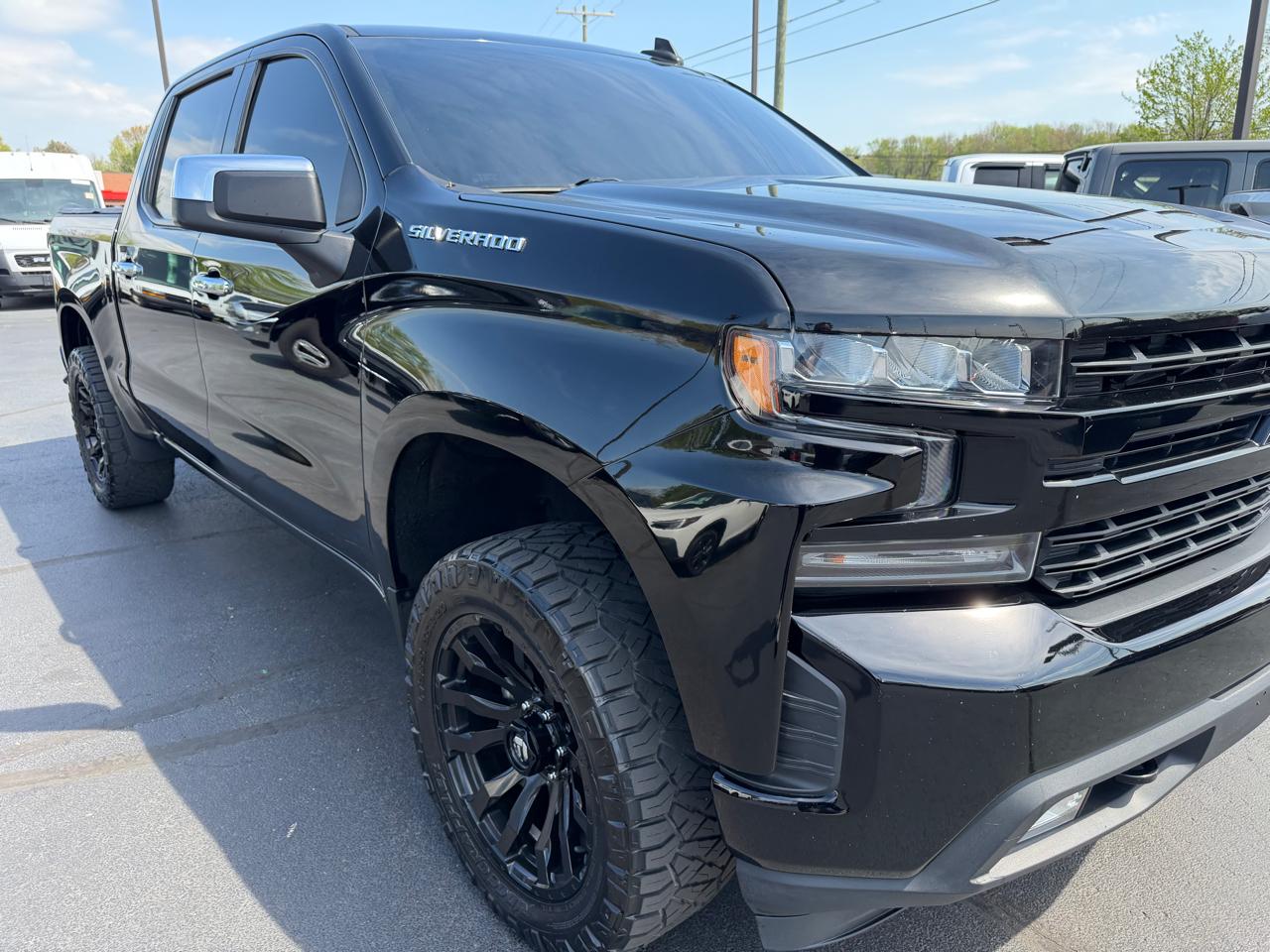 Chevrolet Silverado 1500 4WD Crew Cab 147" RST 2019