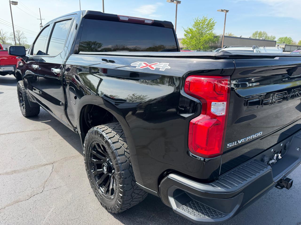 Chevrolet Silverado 1500 4WD Crew Cab 147" RST 2019