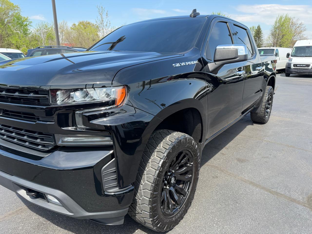 Chevrolet Silverado 1500 4WD Crew Cab 147" RST 2019
