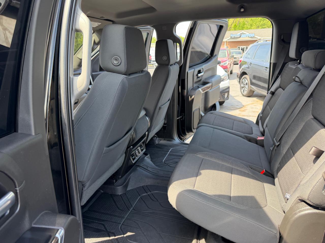 Chevrolet Silverado 1500 4WD Crew Cab 147" RST 2019