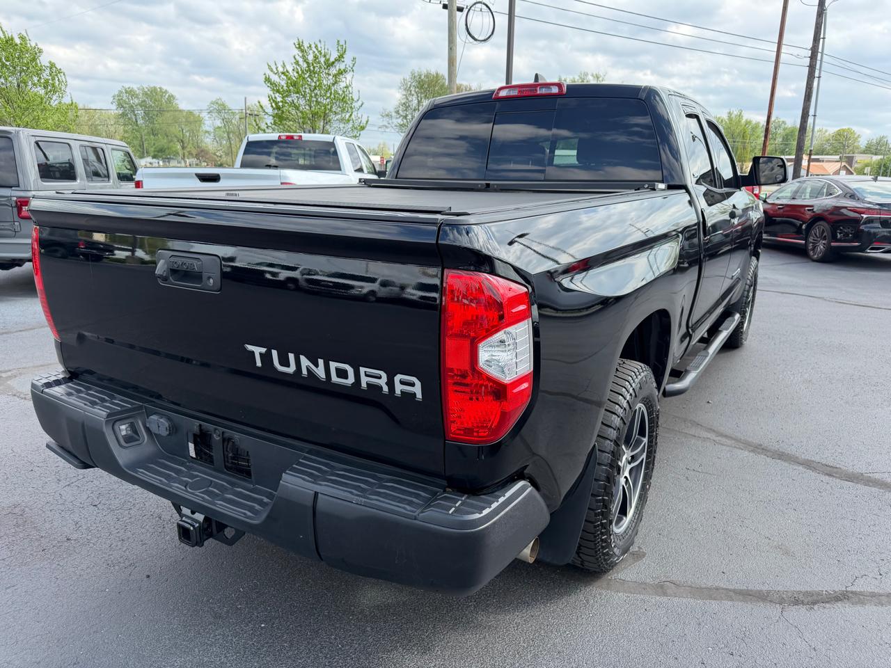 Toyota Tundra 2WD SR5 Double Cab 6.5' Bed 5.7L (Natl) 2021