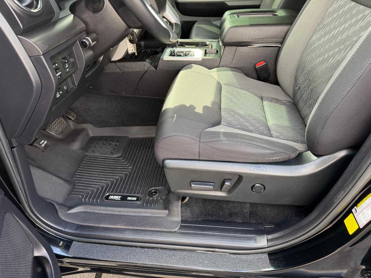 Toyota Tundra 2WD SR5 Double Cab 6.5' Bed 5.7L (Natl) 2021