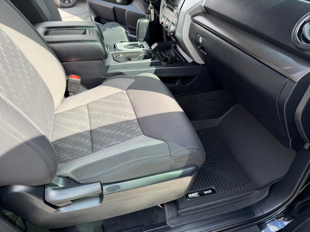 Toyota Tundra 2WD SR5 Double Cab 6.5' Bed 5.7L (Natl) 2021