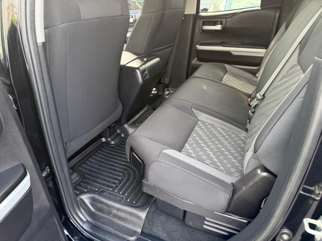 Toyota Tundra 2WD SR5 Double Cab 6.5' Bed 5.7L (Natl) 2021