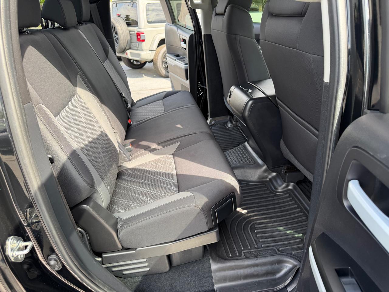 Toyota Tundra 2WD SR5 Double Cab 6.5' Bed 5.7L (Natl) 2021