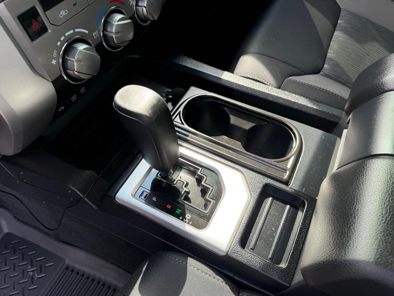 Toyota Tundra 2WD SR5 Double Cab 6.5' Bed 5.7L (Natl) 2021