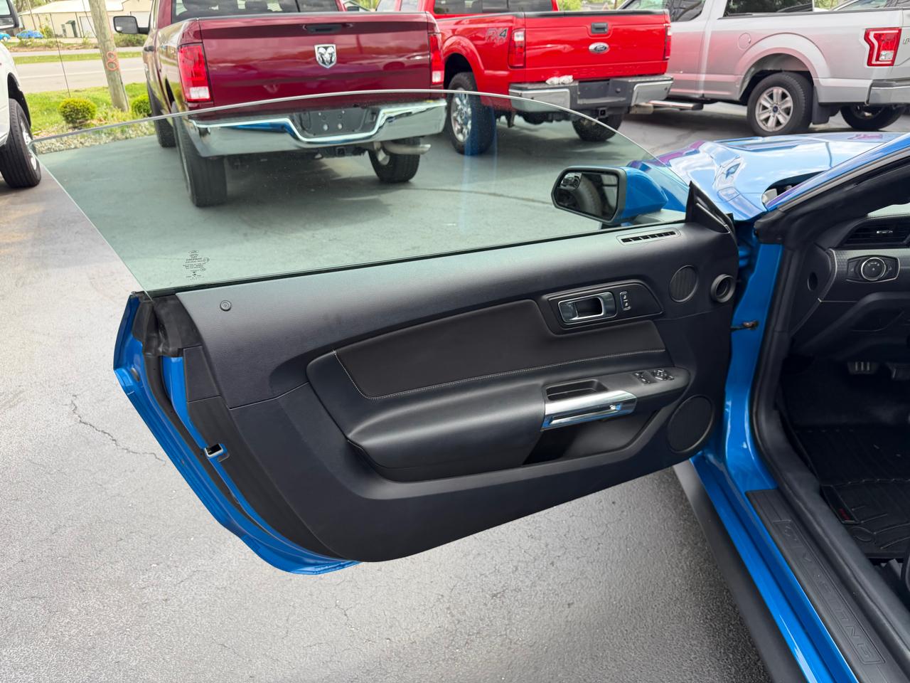 Ford Mustang EcoBoost Fastback 2019