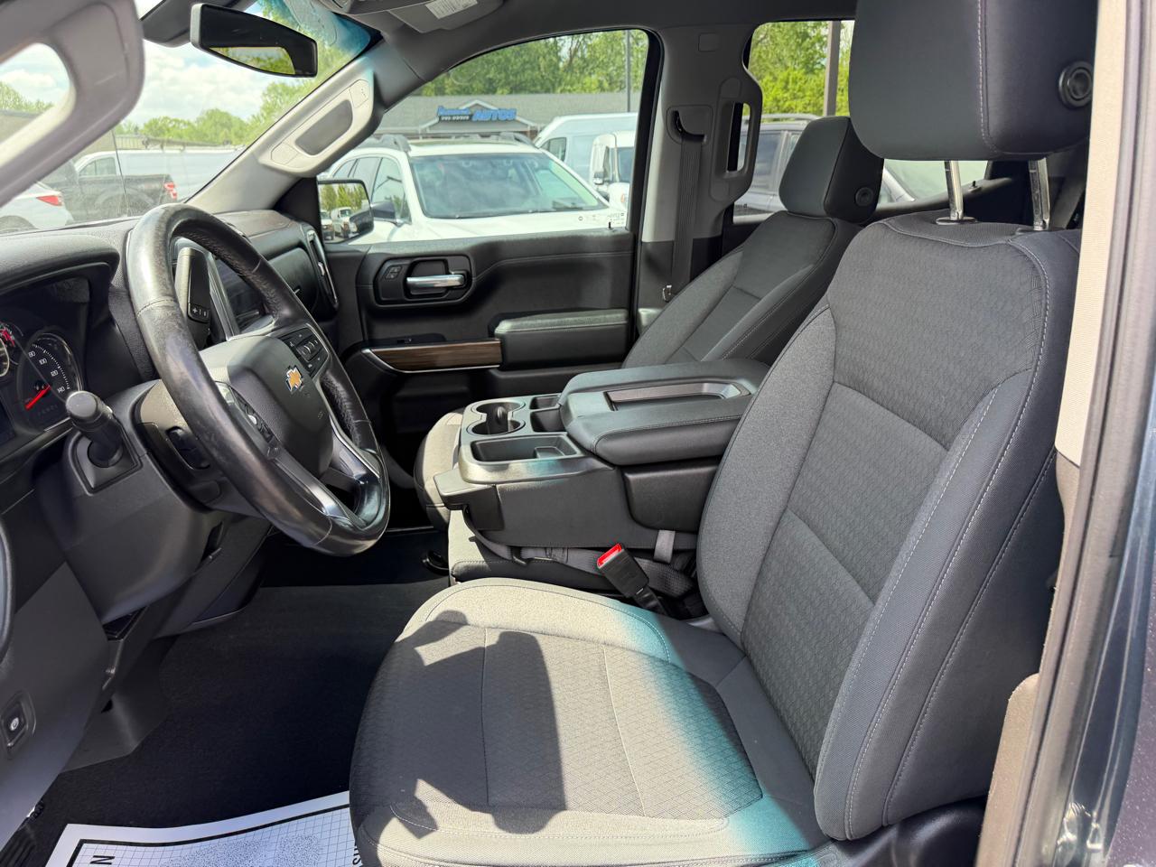 Chevrolet Silverado 1500 2WD Crew Cab 147" LT 2020