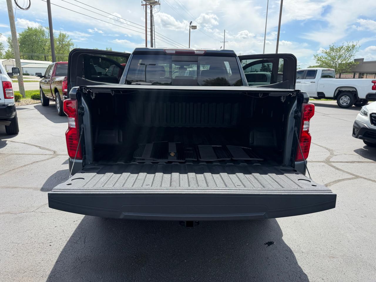 Chevrolet Silverado 1500 2WD Crew Cab 147" LT 2020
