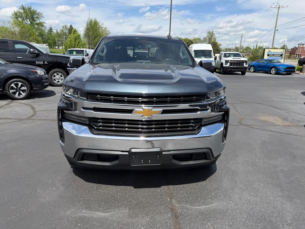 Chevrolet Silverado 1500 2WD Crew Cab 147" LT 2020
