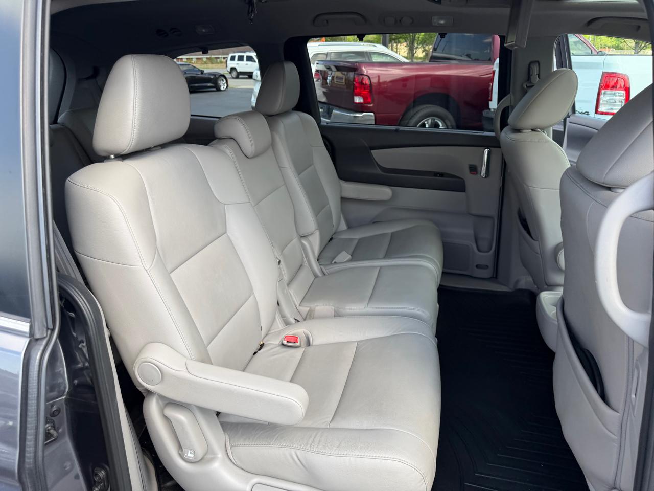 Honda Odyssey 5dr EX-L 2016