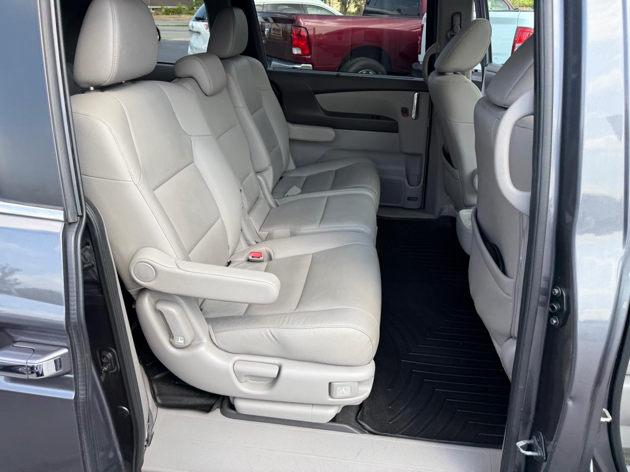 Honda Odyssey 5dr EX-L 2016