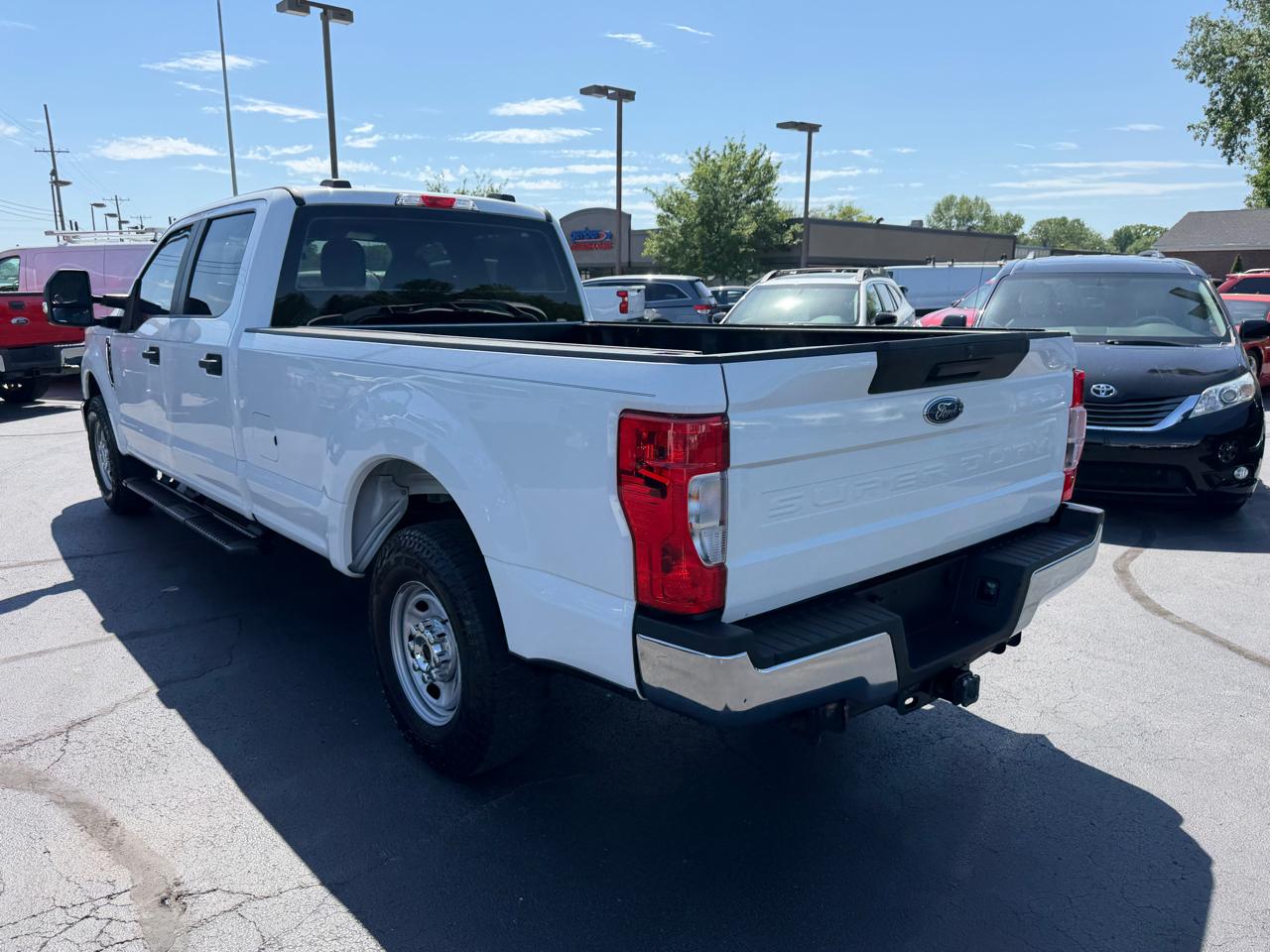 Ford Super Duty F-250 SRW XL 2WD Crew Cab 8' Box 2020