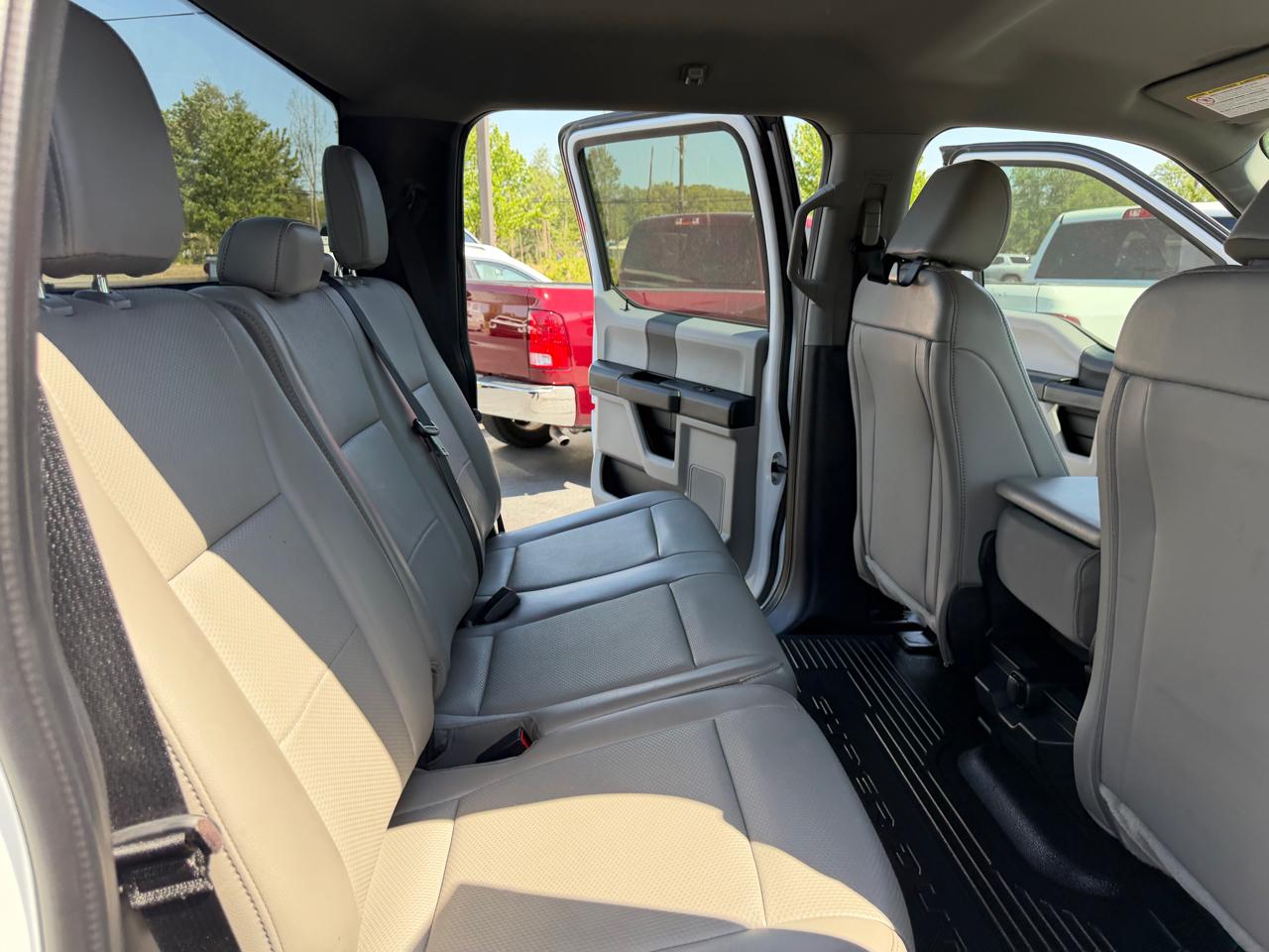 Ford Super Duty F-250 SRW XL 2WD Crew Cab 8' Box 2020