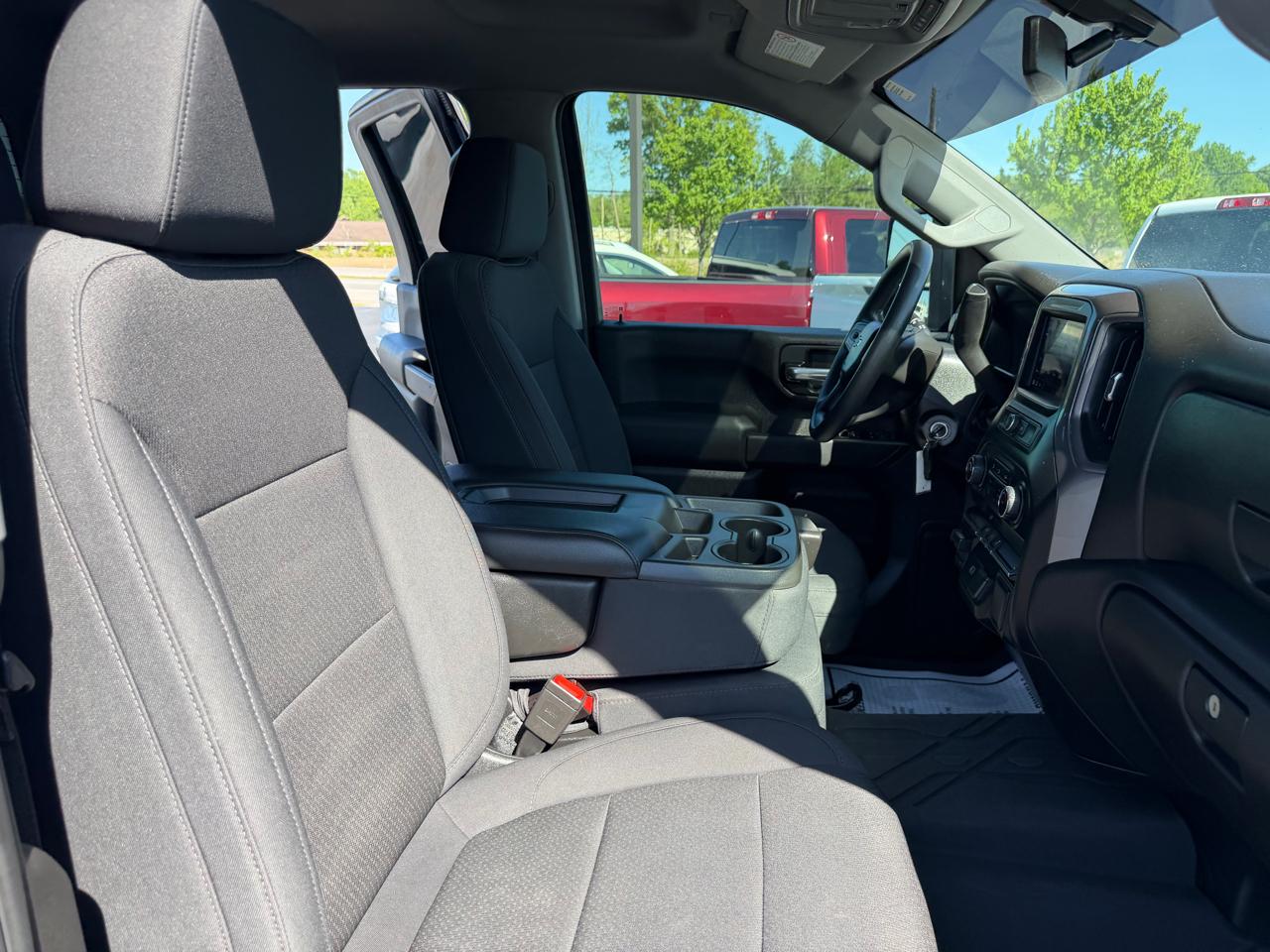 Chevrolet Silverado 2500HD 4WD Crew Cab 159" Custom 2020