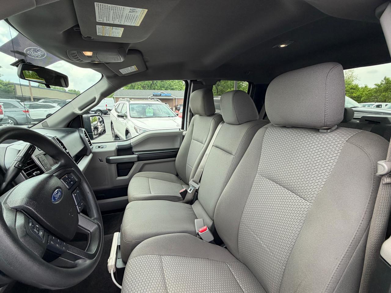 Ford F-150 XL SuperCab Short Bed 2WD 2017