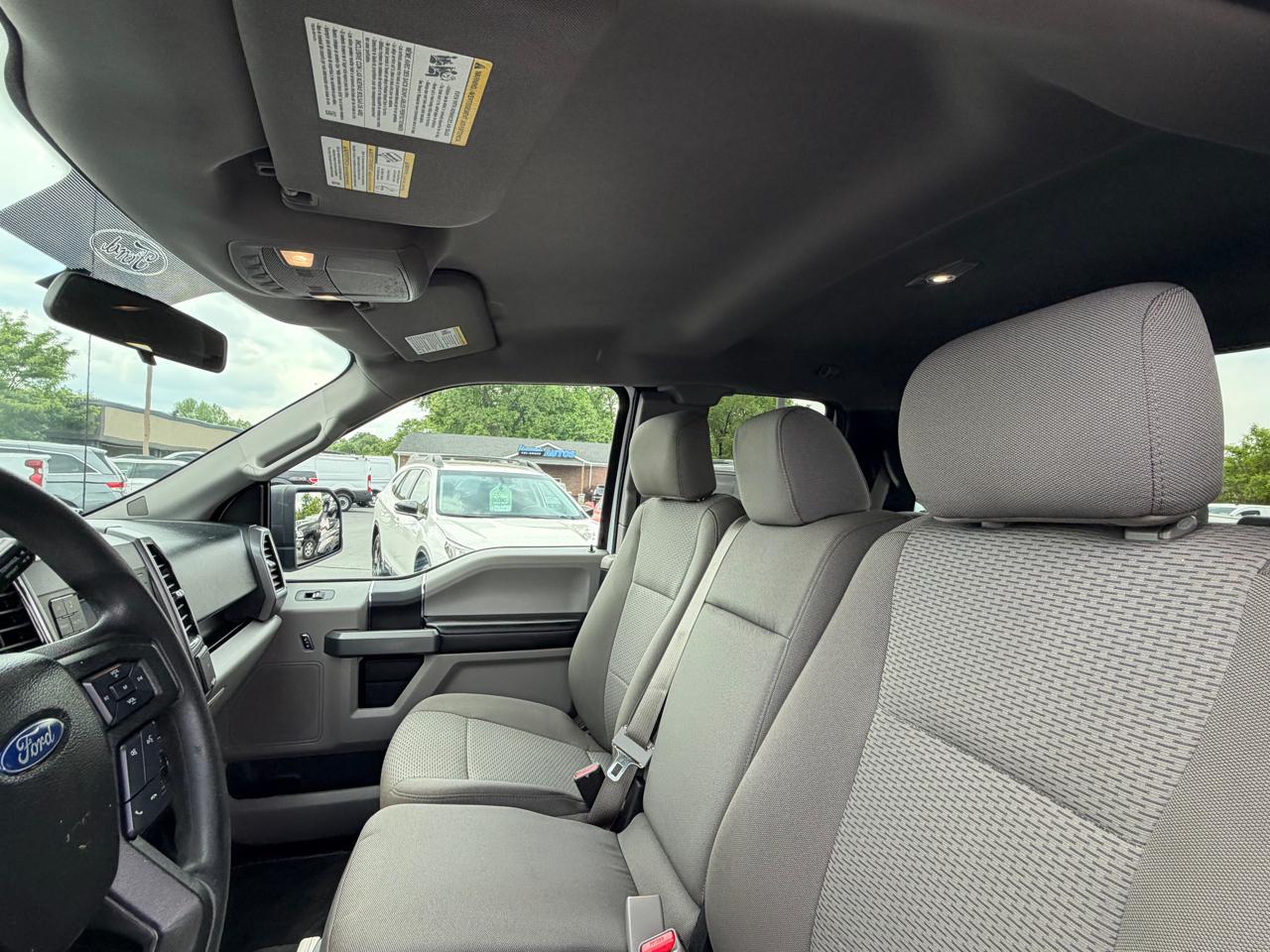 Ford F-150 XL SuperCab Short Bed 2WD 2017