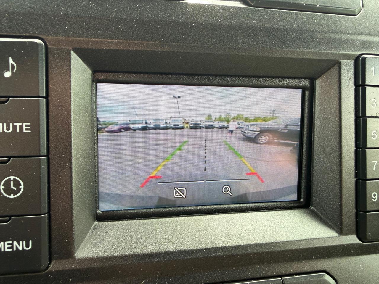 Ford F-150 XL SuperCab Short Bed 2WD 2017