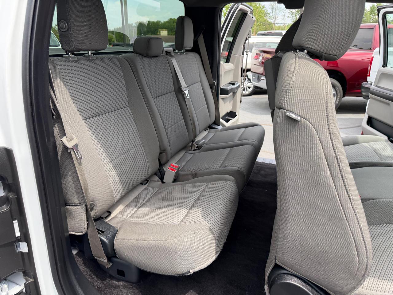 Ford F-150 XL SuperCab Short Bed 2WD 2017