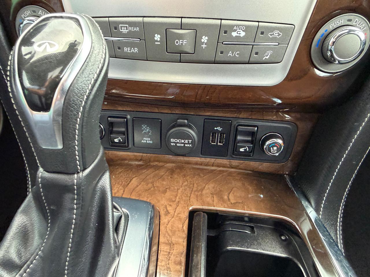 Infiniti QX80 LUXE AWD 2019