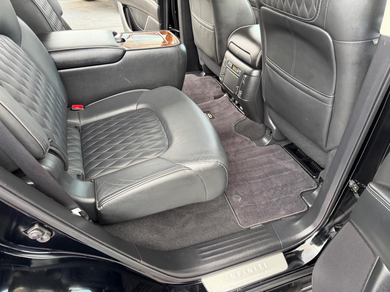 Infiniti QX80 LUXE AWD 2019